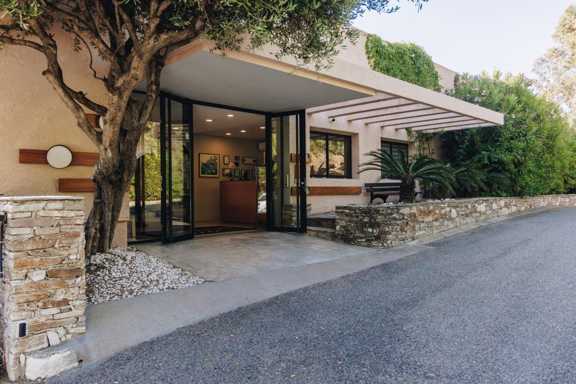 Alivi Hotel Ville-di-Pietrabugno Exterior photo
